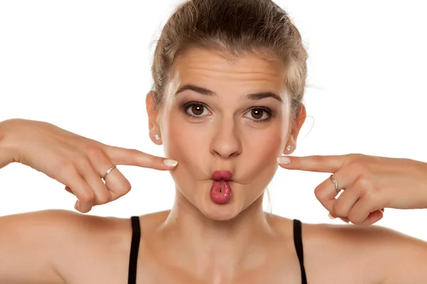 Retrato Bela Jovem Mulher Fazendo Cara Peixe Fundo Branco — Fotografia de Stock