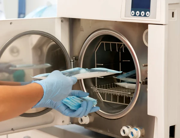 Sterilisatie Ontsmetting Van Tandheelkundig Gereedschap — Stockfoto