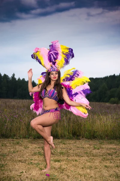 Young Girl Bright Colorful Carnival Costume Posing Outdoors Sunset Sexy — Stock Photo, Image
