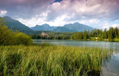 güzel dağ gölü strbske pleso, yüksek tatras, Slovakya
