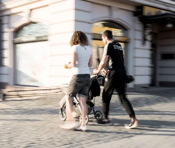 People Walking Street Sunny Day Motion Blur — Stock Photo, Image