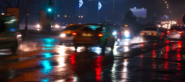 Traffico Intenso Movimento Sulla Strada Notte Sfondo Urbano Astratto Luci — Foto Stock