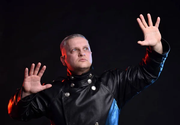 Professional Showman Wearing Black Leather Jacket Standing Isolated Black Background — Stock Photo, Image