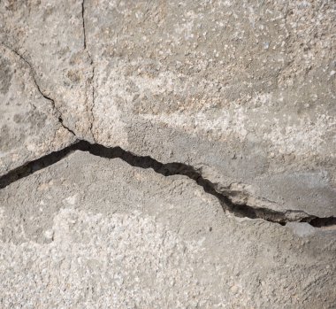 Beton duvar çatlamak