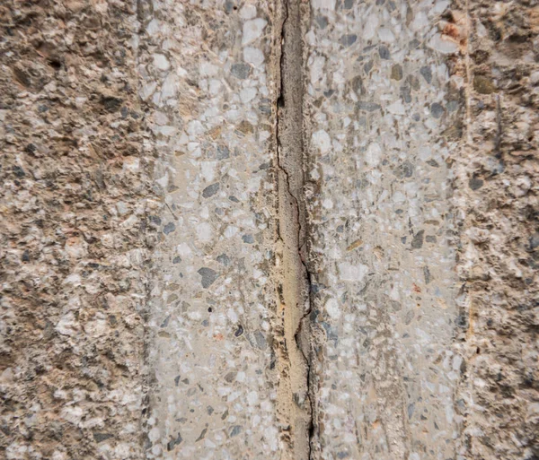 Spleet in de betonnen muur — Stockfoto