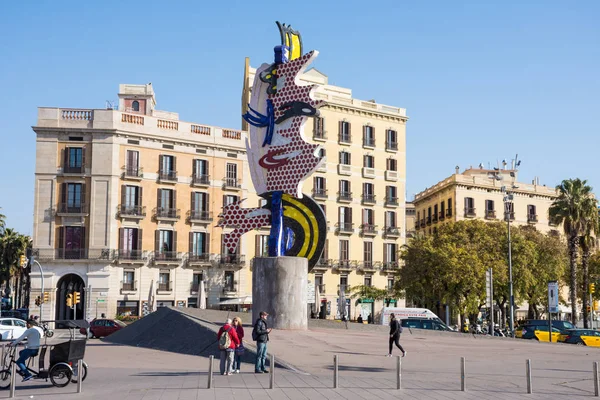 BARCELONA, ESPANHA - 24 de abril de 2017: El Cap de Barcelona ("The H — Fotografia de Stock