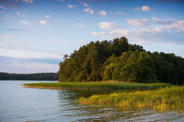 yukarıda göl günbatımı