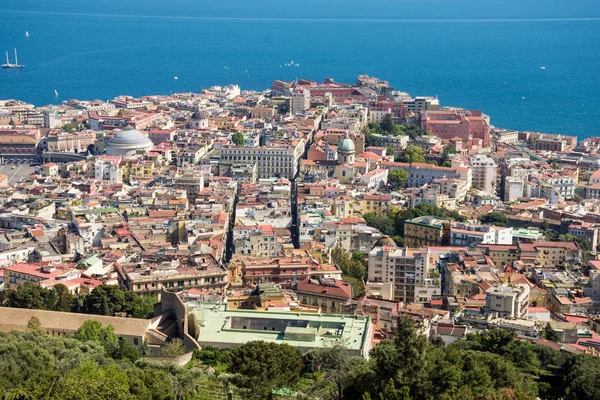 Panoramic view on the city of Naples. View from a high point — Stock Photo, Image