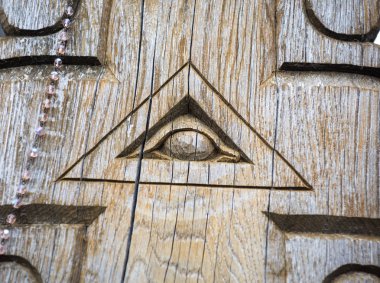 Siauliai, Litvanya - 28 Temmuz 2019: Eski ahşap heykeller yeniden