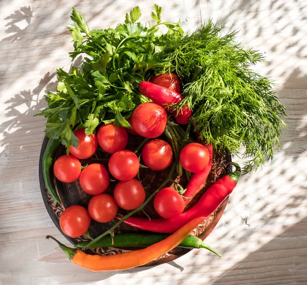 Produtos hortícolas frescos e verduras — Fotografia de Stock