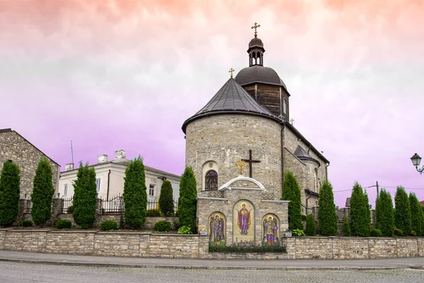 Kamyanets Podilskiy Ukrayna Daki Trinity Kilisesi Ukrayna Katolik Kilisesi — Stok fotoğraf