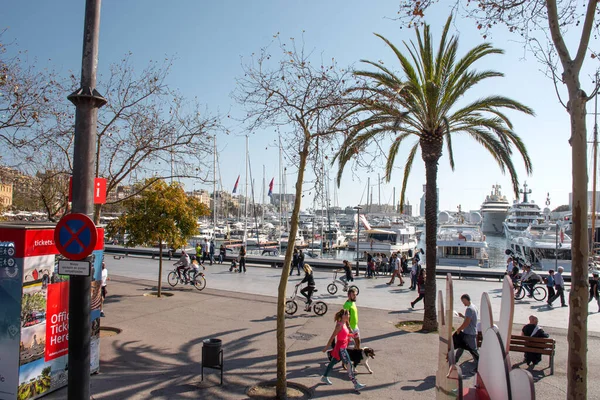 Barcelona Espanha Fevereiro 2019 Panorama Belo Dique Barcelona Espanha — Fotografia de Stock