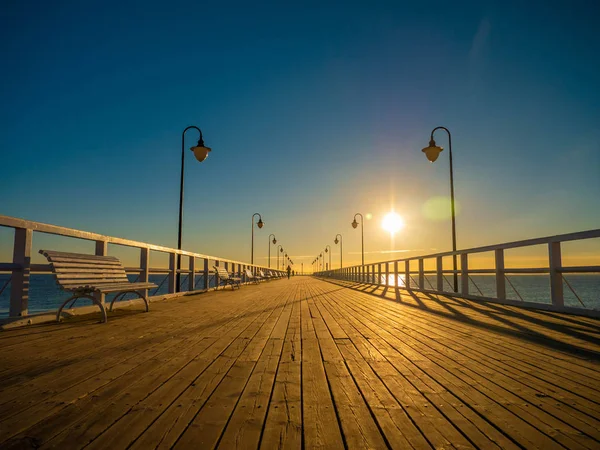 Belo Incrível Nascer Sol Cais Beira Mar Gdynia Polônia — Fotografia de Stock