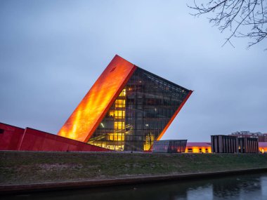 Gdansk, Polonya - 14.02.2019: İkinci Dünya Savaşı Müzesi (Muzeum Ii Wojny Swiatowej) sabah.