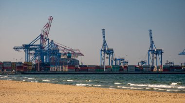 Gdask, Polonya. 04/05/2019. Dct Gdansk, Polonya. Konteyner tesisi. Derin su terminali.