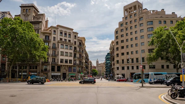 Barcelona Španělsko Května 2019 Ulice Společnými Budovami Automobily Barceloně — Stock fotografie