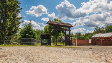 Biaowiea 'daki akıllıca rezerve giriş.