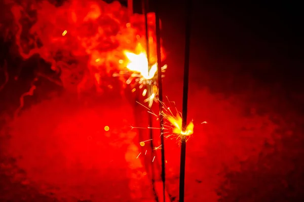 Bengal ateşi sparks yeni yıl