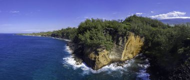 Reunion Adası dron görünümü Cap üç sarı Cliff