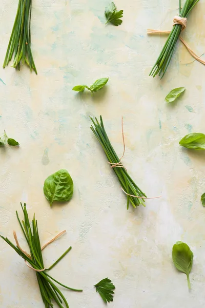 Salty cheesecake with chives — Stock Photo, Image