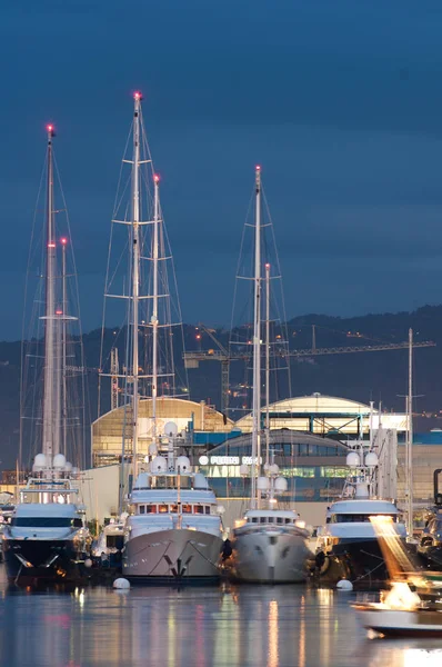 Porto Mare Con Yacht Italia — Foto Stock