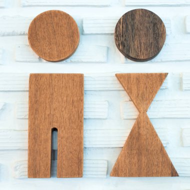 doku ve arka plan Tuvalet tuvalet işareti ve Beyaz Çimento arka plan ahşap malzemeden yapılmış sembolü