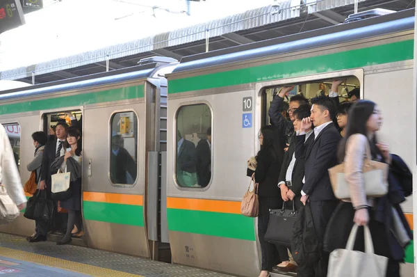 Tokyo Japon Novembre 2014 Foule Passagers Voyageant Train Pendant Les — Photo