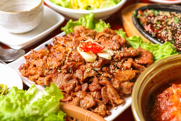 Marinerad Grillad Bulgogi Med Sidedish — Stockfoto