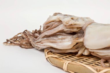 Yarı kuru mürekkep beyaz bir arka plan üzerinde