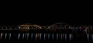 Jk Köprüsü üzerinde uçuş, brasilia kültürel mirası.