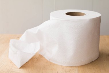 Beyaz kağıt rulosunu kapat.