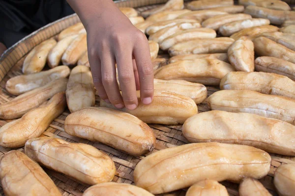 Banan konserverade med diverse metod, torkade bananer. — Stockfoto