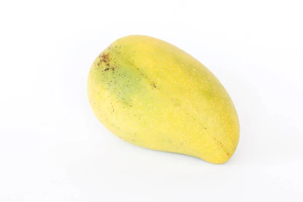 Närbild Färska Mangos Vit Bakgrund — Stockfoto