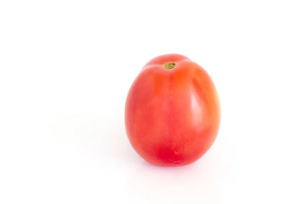 Isolado Tomates Frescos Sobre Fundo Branco — Fotografia de Stock
