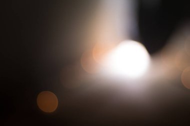 Kıvılcımlardan gelen Bokeh ışığı, endüstri tesislerinde kaynak çeliği. arkaplan için resim.