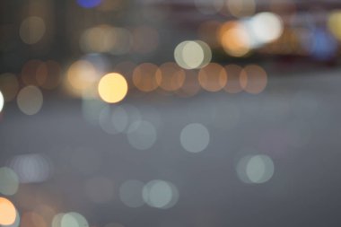 Odaklanamayan şehir gece lambası Bokeh soyut arkaplanıyla bulanıklaştı