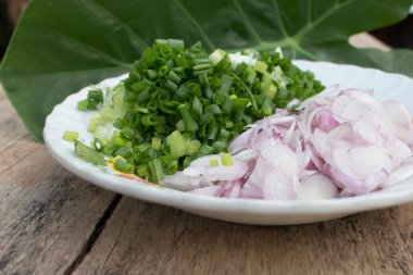 Taze kesilmiş Scallions 'a yakın durun..