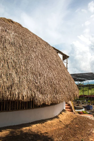 Tayland 'da kantin için bir kulübe..