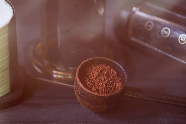 Aeropress için hazır kahve kapatmak.