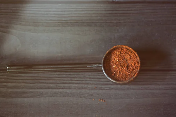Aeropress için hazır kahve kapatmak.