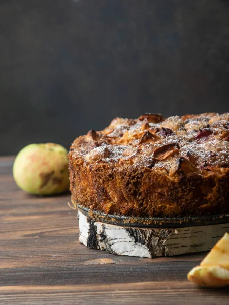 lezzetli ve delicesine lezzetli elmalı turta