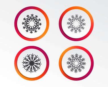 Sanatsal simgeler beyaz arka plan üzerinde izole kar taneleri