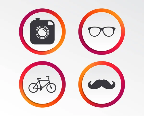 Hipster Fotokamera Med Mustasch Ikonen Glasögon Symbol Cykel Familjen Fordonet — Stock vektor