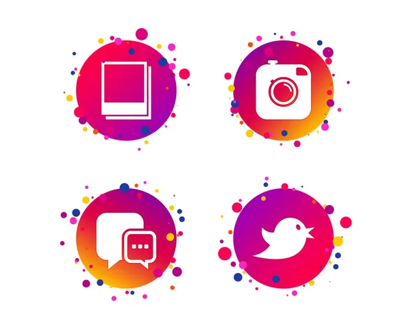 Social Media Icons Chat Speech Bubble Symbol Hipster Photo Camera — Stock Vector