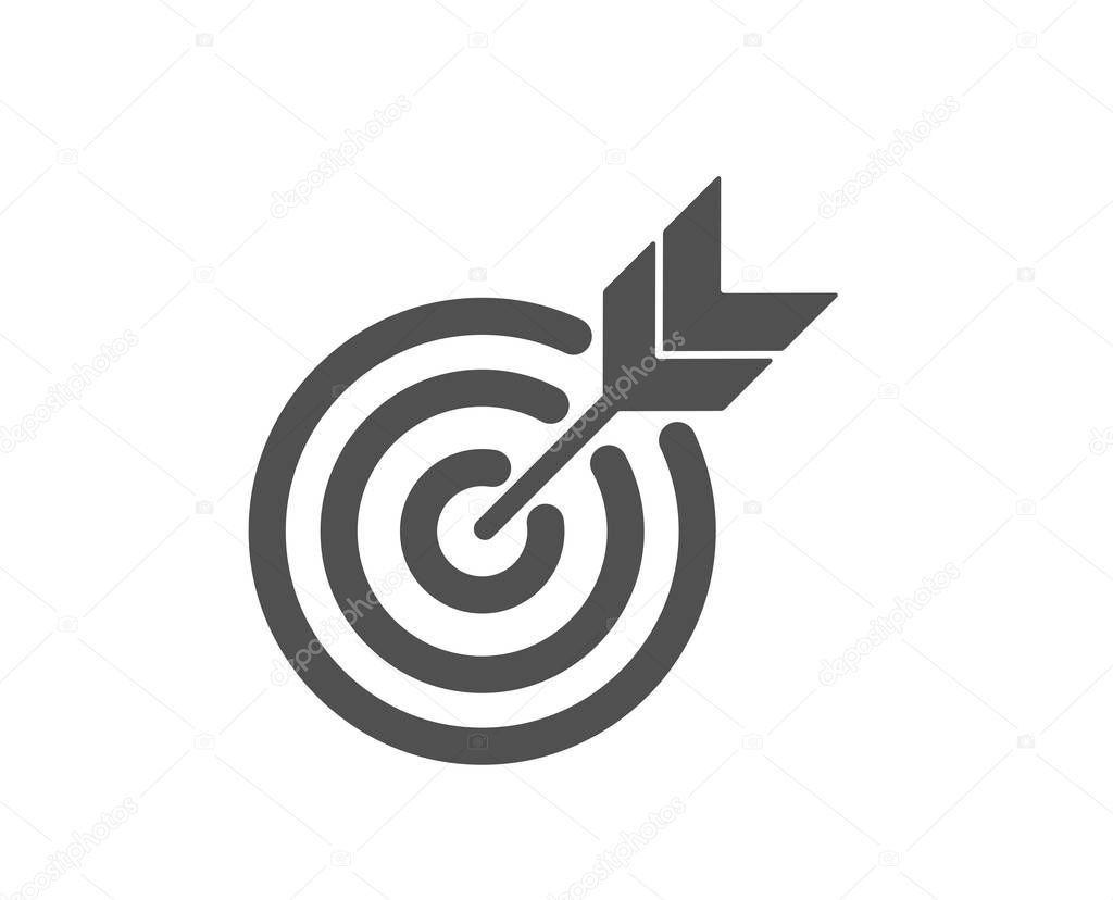 Target icon. Marketing targeting strategy symbol. Aim with arrows sign. 