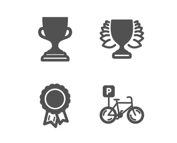 Taça de prémios, Ícones de sucesso e vencedores. Sinal de estacionamento de bicicleta. Troféu, prémio, realização desportiva. Parque de bicicletas. Vetor — Vetor de Stock