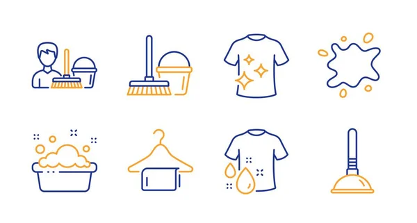 Rengör t-shirt, städservice och tvätta t-shirt ikoner set. Smutsig fläck, ren handduk och handtvätt skyltar. Vektor — Stock vektor