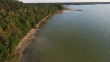 Lake Forest yakınındaki üzerinde uçuş