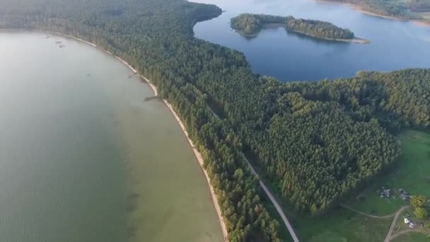 Panorama Sui Laghi Vicino Alla Foresta — Video Stock