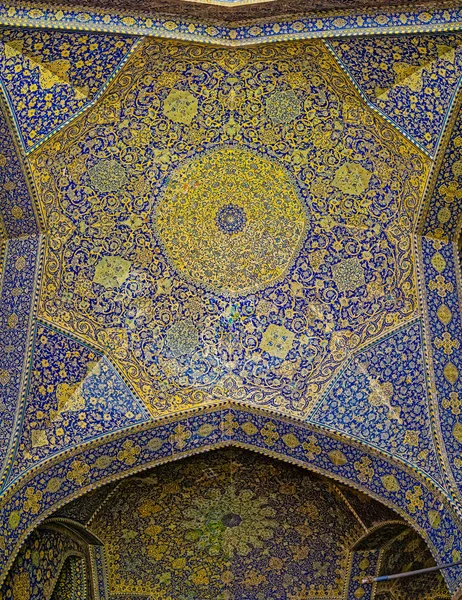 Isfahan Shah Mesquita teto — Fotografia de Stock